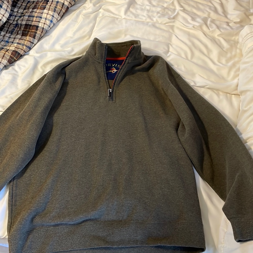 Large Brown Orvis Quarter Zip